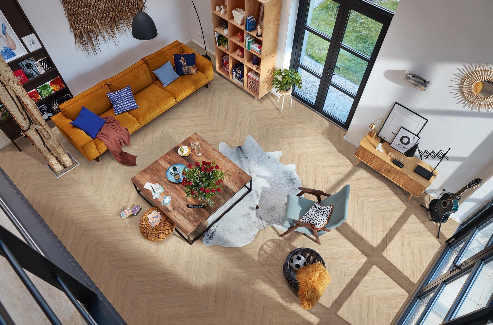 Ламинат Meister LS 350 Дуб Сэнд Клиф Sand cliff oak 600001-0840168-07122 венгерская елка 840×168×10 фото в интерьере